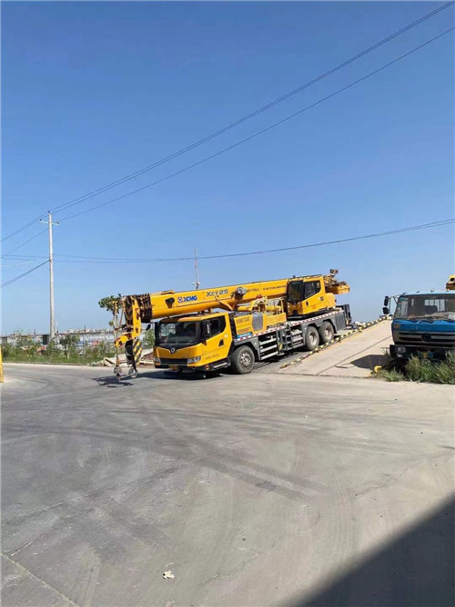 云梦县吊车作业时，可能会产生哪些额外收费项目？